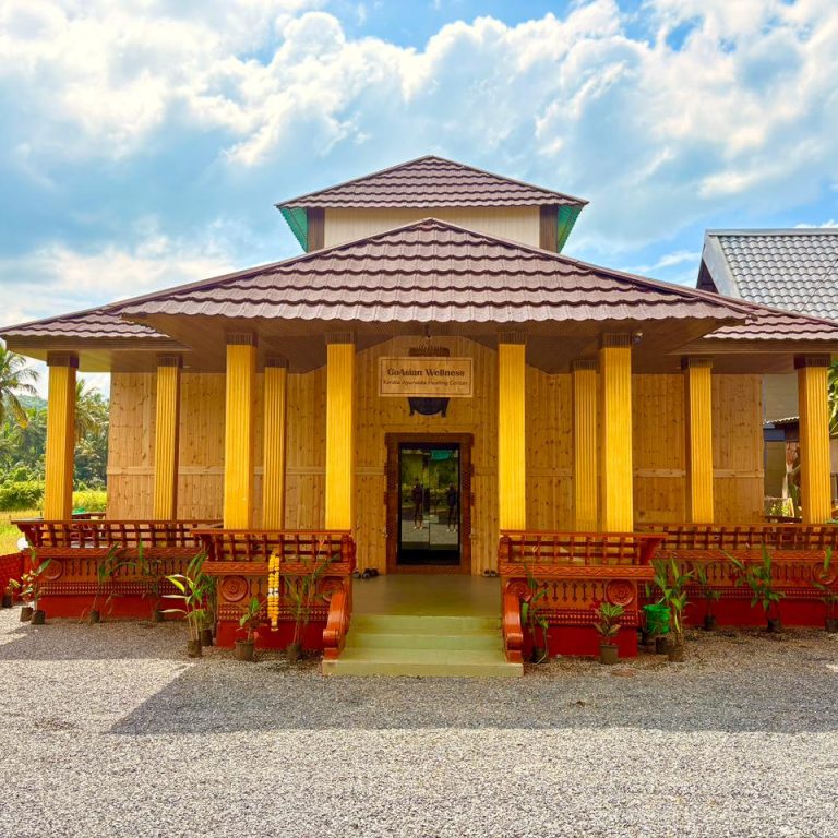 Experience authentic Kerala Ayurveda, Yoga